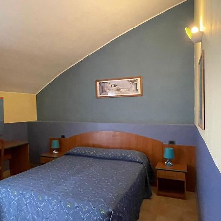 Hotel Arda Fiorenzuola Fiorenzuola dʼArda Exterior foto